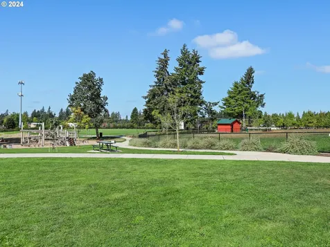 15021 Emerson Court Oregon City OR 97045
