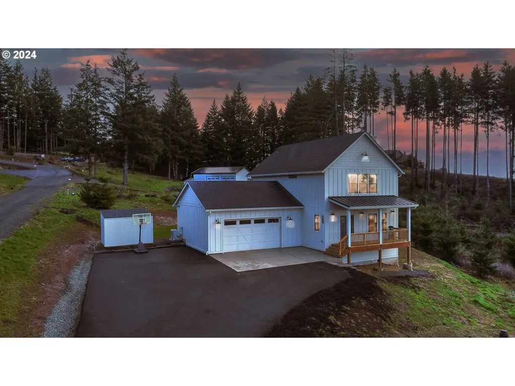 187 Karsons Creek Road Kalama WA 98625