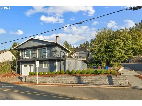 405 S 2nd Street Oregon City OR 97045