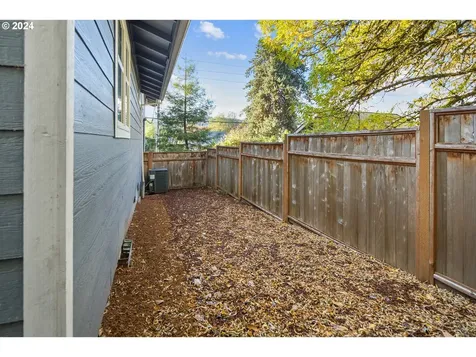 405 S 2nd Street Oregon City OR 97045