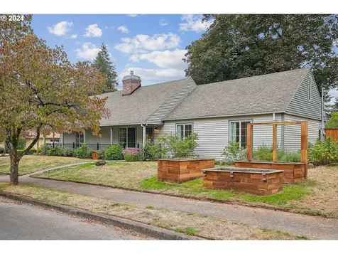 1525 SE 145th Avenue Portland OR 97233