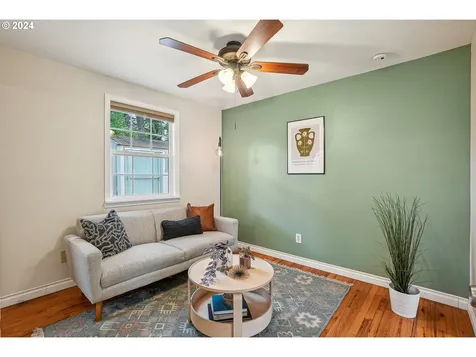 1525 SE 145th Avenue Portland OR 97233