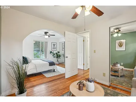 1525 SE 145th Avenue Portland OR 97233