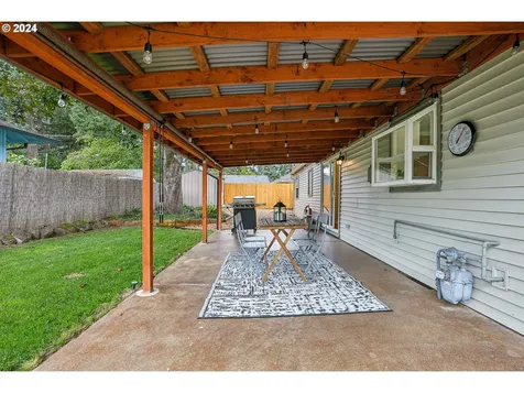 1525 SE 145th Avenue Portland OR 97233