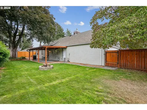 1525 SE 145th Avenue Portland OR 97233