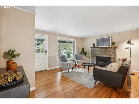 1525 SE 145th Avenue Portland OR 97233