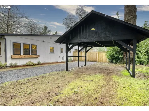 52564 North Road Scappoose OR 97056