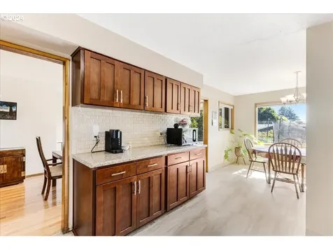 2320 Ne 130th Avenue Portland OR 97230