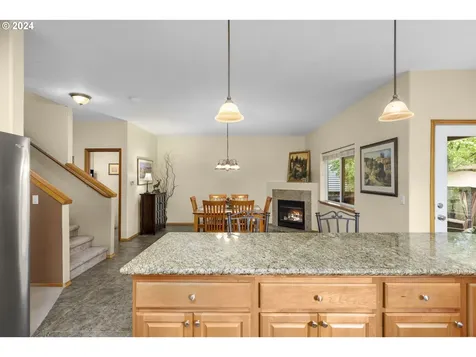 5684 Nw Skycrest Parkway Portland OR 97229