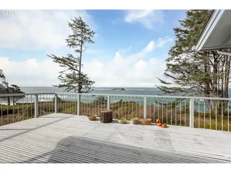 242 Sea Crest Way Otter Rock OR 97369