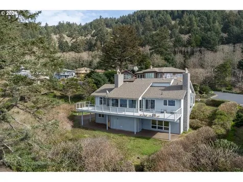 242 Sea Crest Way Otter Rock OR 97369