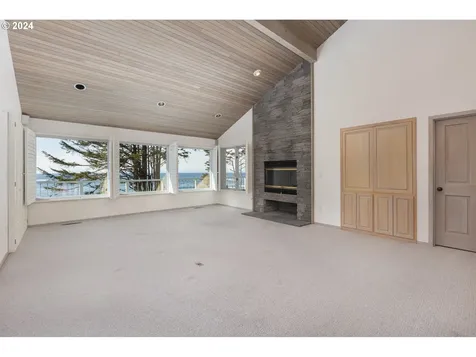 242 Sea Crest Way Otter Rock OR 97369