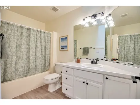 16605 NW Dublin Court Portland OR 97229