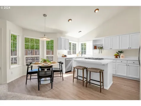 16605 NW Dublin Court Portland OR 97229