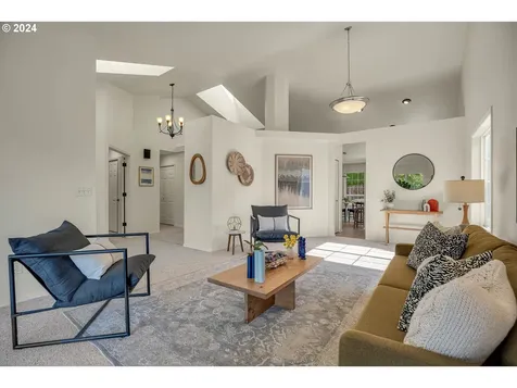 16605 NW Dublin Court Portland OR 97229
