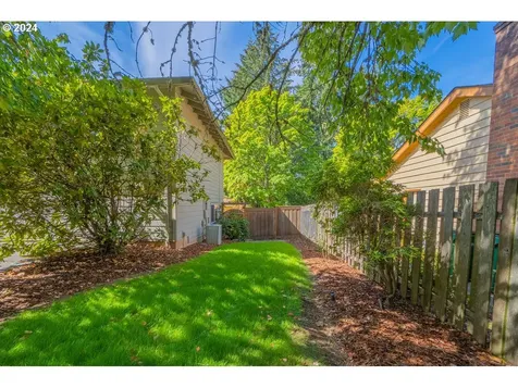 9630 Sw Saddle Drive Beaverton OR 97008