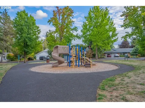 9630 Sw Saddle Drive Beaverton OR 97008