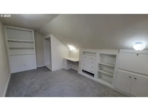 523 SE Rice Avenue Roseburg OR 97470