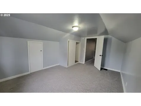 523 SE Rice Avenue Roseburg OR 97470