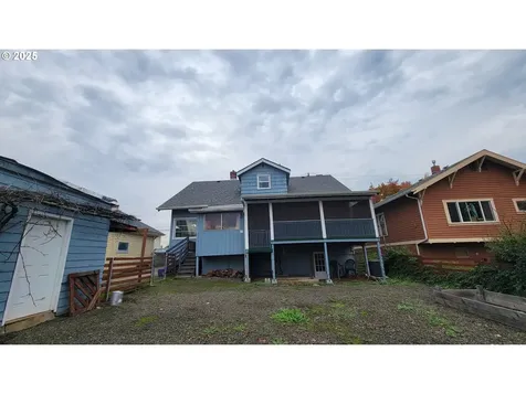 523 SE Rice Avenue Roseburg OR 97470