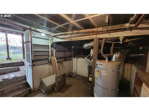 523 SE Rice Avenue Roseburg OR 97470