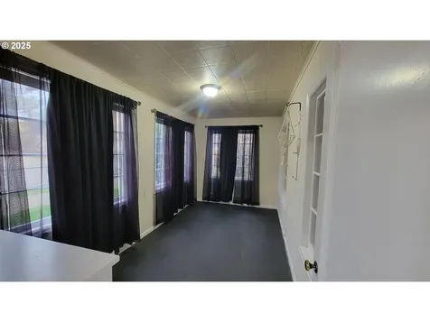 523 SE Rice Avenue Roseburg OR 97470