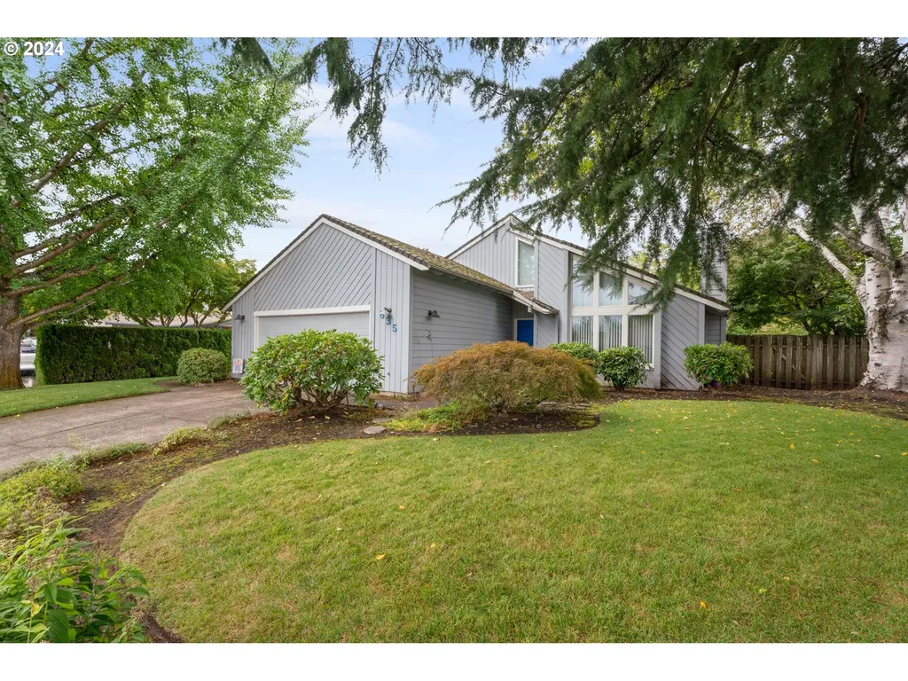 835 N Elm Street Canby OR 97013