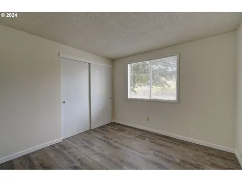 15803 SE 13th Street Vancouver WA 98683