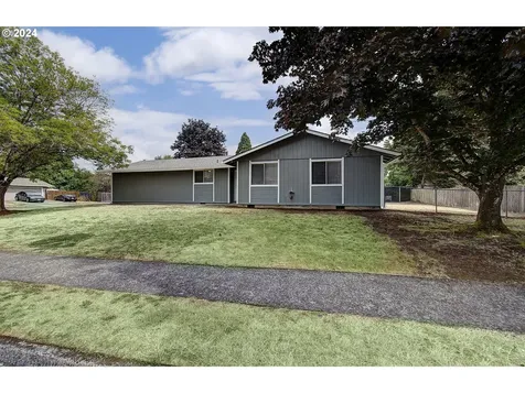 15803 SE 13th Street Vancouver WA 98683