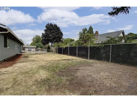 15803 SE 13th Street Vancouver WA 98683