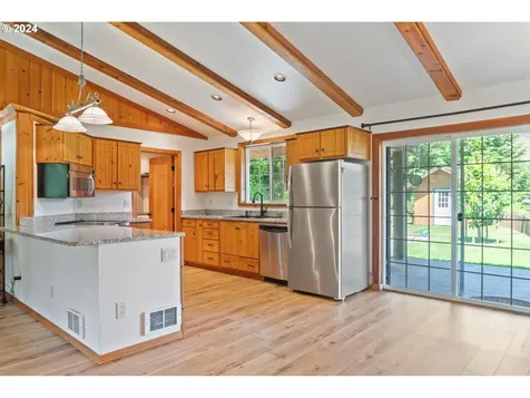 195 Tilton View Road Morton WA 98356