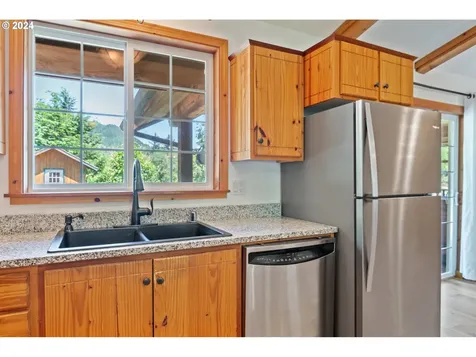 195 Tilton View Road Morton WA 98356