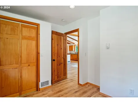 195 Tilton View Road Morton WA 98356