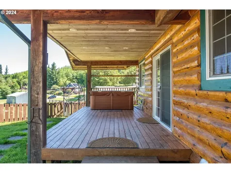195 Tilton View Road Morton WA 98356