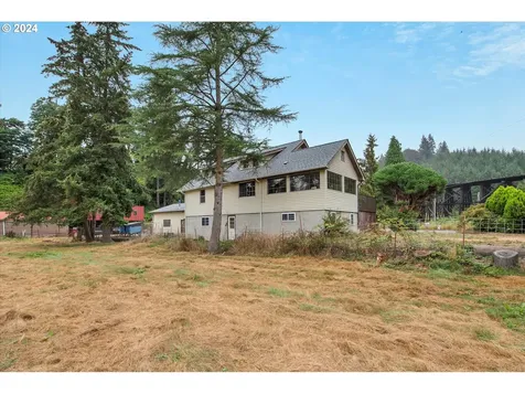 140 Evergreen Road Kelso WA 98626