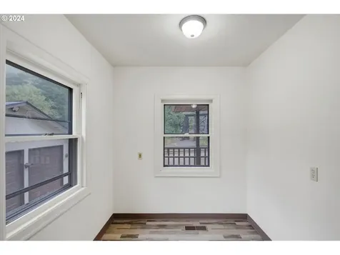 140 Evergreen Road Kelso WA 98626