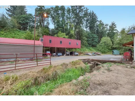 140 Evergreen Road Kelso WA 98626