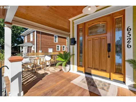 6526 Ne Mallory Avenue Portland OR 97211