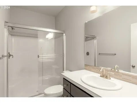 20000 SW 61st Terrace Tualatin OR 97062