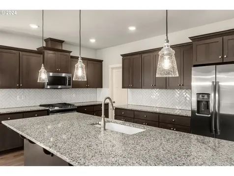 20000 SW 61st Terrace Tualatin OR 97062