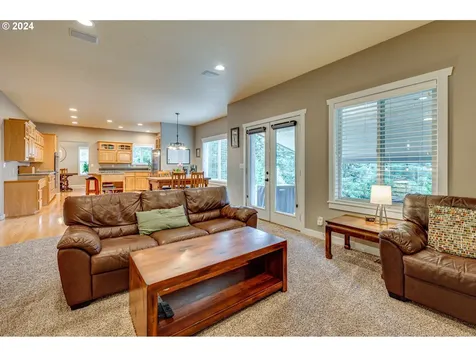 139 Spencer Creek Road Kalama WA 98625