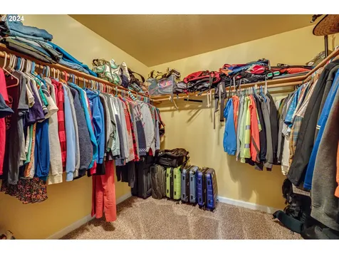 139 Spencer Creek Road Kalama WA 98625