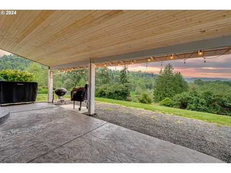 139 Spencer Creek Road Kalama WA 98625