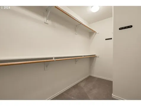 9492 NW Harvest Hill Drive Portland OR 97229