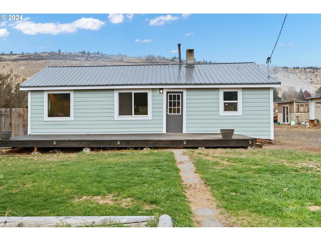 2617 SE Paulina Highway Prineville OR 97754