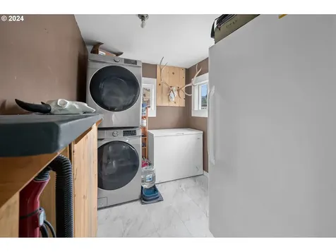 2617 SE Paulina Highway Prineville OR 97754