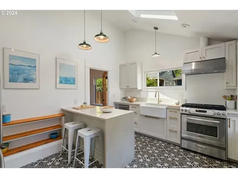 2887 Se Franklin Street Portland OR 97202