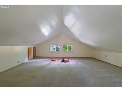 2887 Se Franklin Street Portland OR 97202