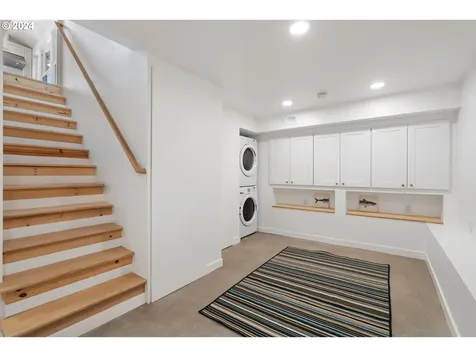 2887 Se Franklin Street Portland OR 97202