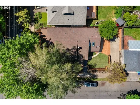 2887 Se Franklin Street Portland OR 97202